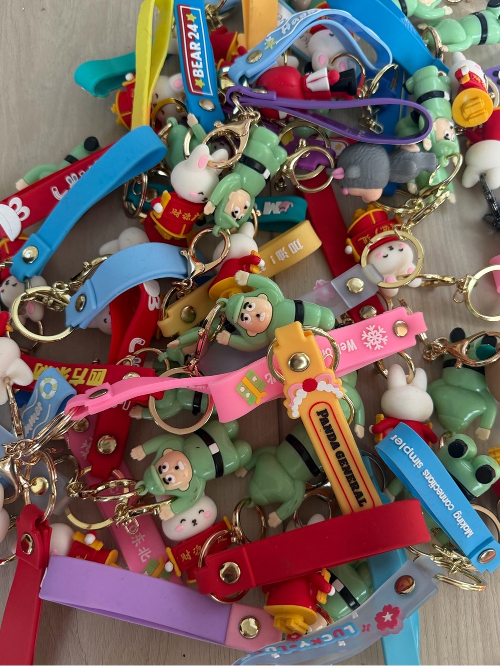 50 piece keychain bundle - Picture 5 of 6